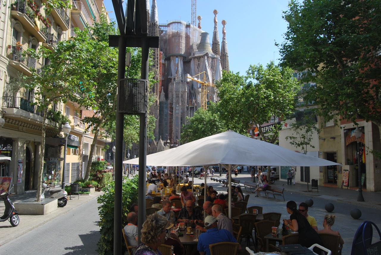 Gaudi Apartments Barcelona Zewnętrze zdjęcie