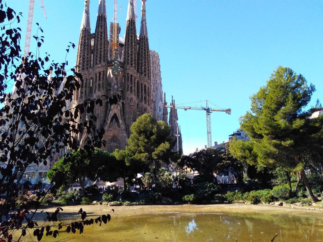 Gaudi Apartments Barcelona Zewnętrze zdjęcie